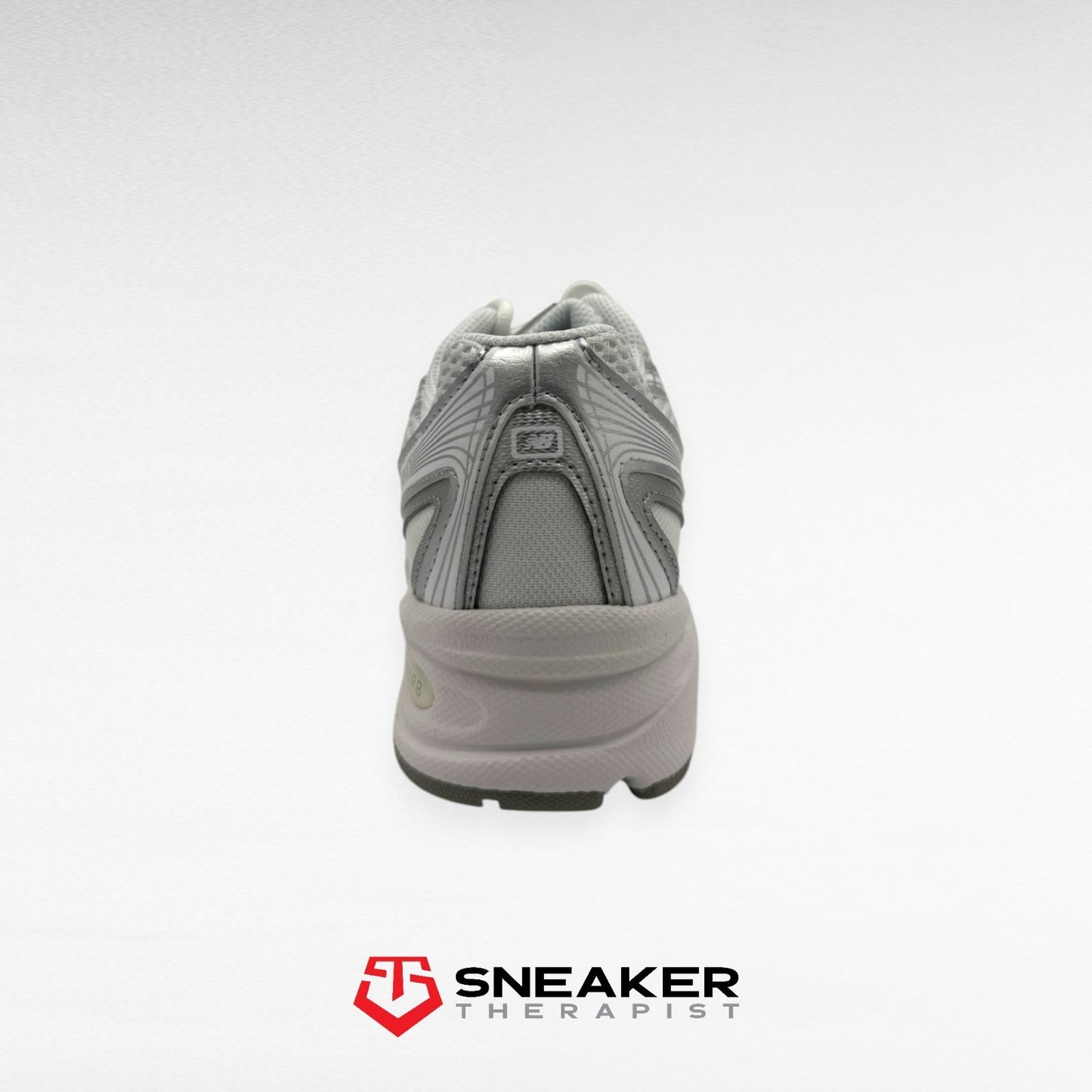 New Balance 740 Big Kid 'White Silver Metallic' SKU: GR740WM Gr. 36 | 37 | 38