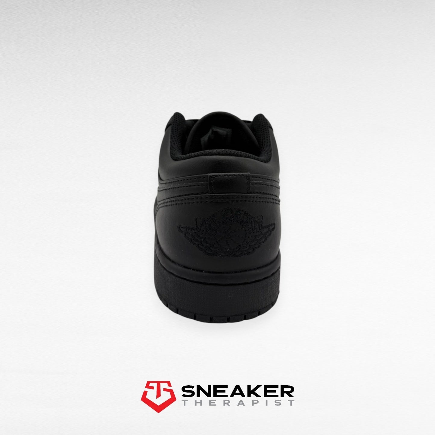 Nike Air Jordan 1 Low 'Triple Black' 2022 - 553558-093 - Größe EU 44.5 | US 10.5