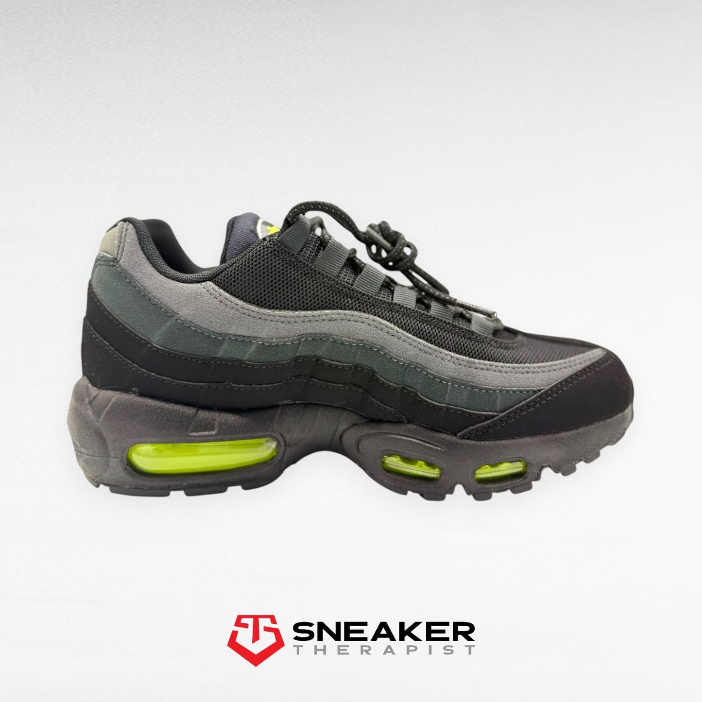 Nike Air Max 95 'Retro Logo' SKU: CV1635-002 Gr. 38.5 | 39 | 40 | 40.5 | 42.5