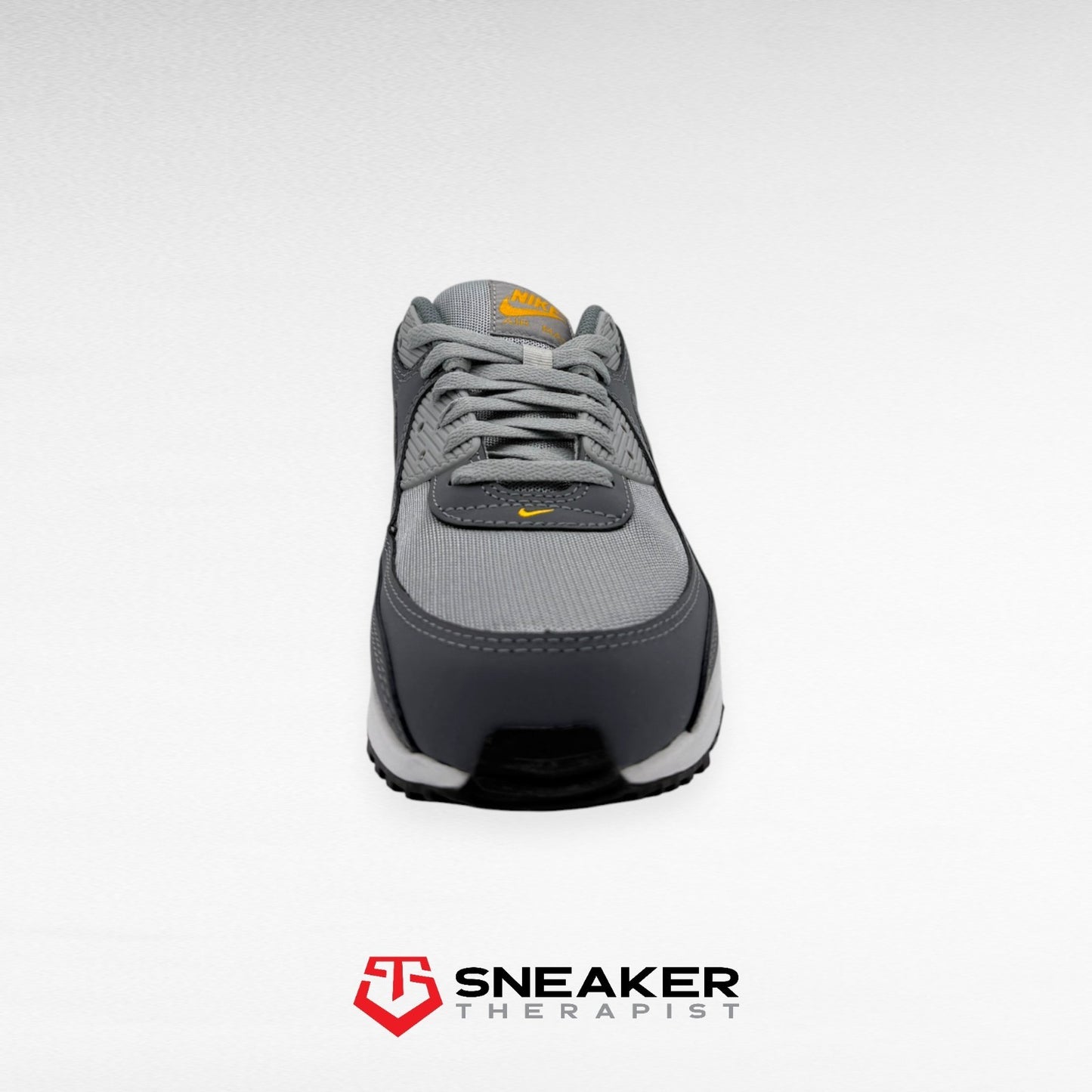 Nike Air Max 90 'Cool Grey Sundial' SKU: HV6224-002 Gr. 40.5, 43, 44.5 & 45
