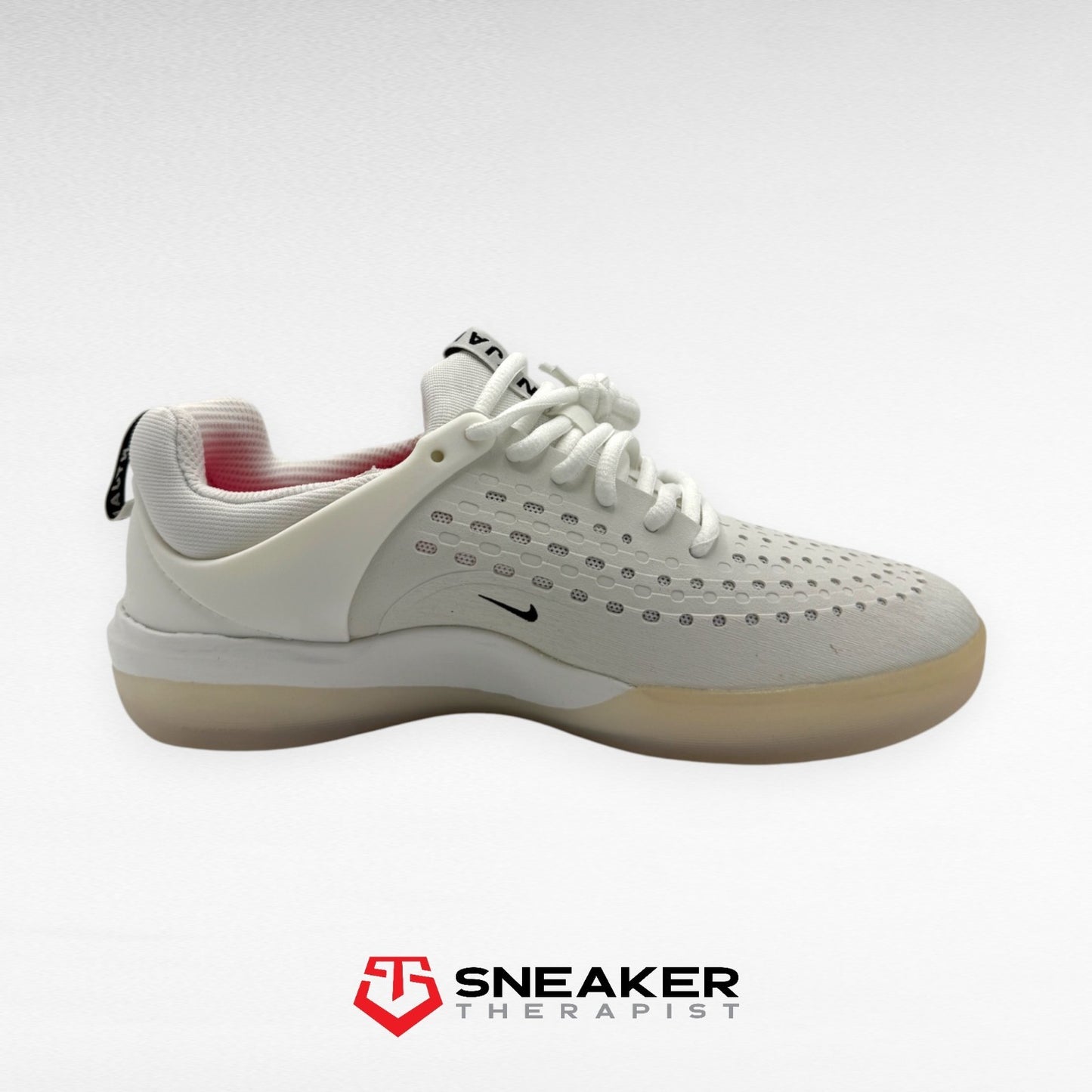 Nike Zoom Nyjah 3 SB 'White Black' SKU: DJ6130-100 Gr. EUR 37.5 | US 5