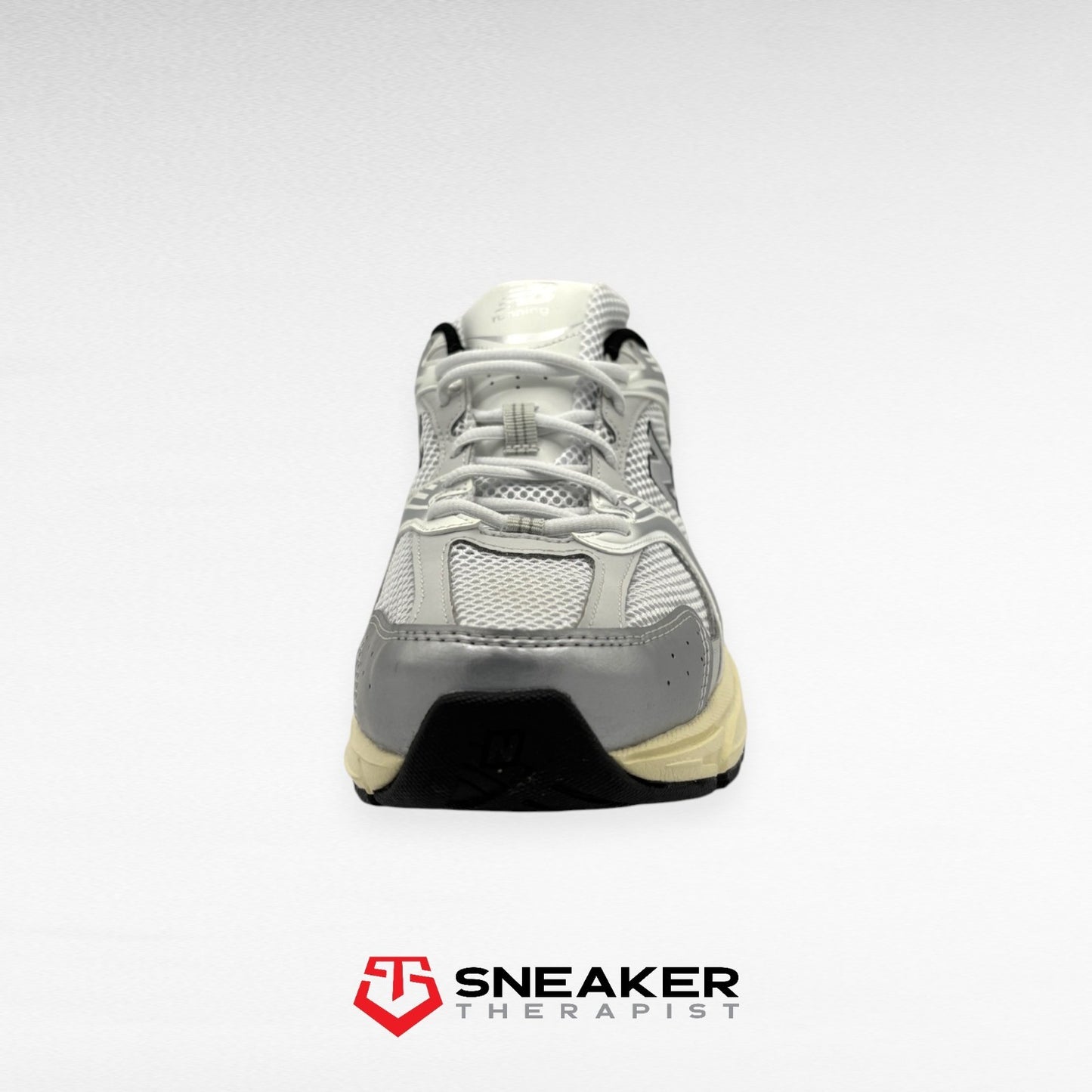 New Balance 530 'White Metallic Silver' SKU: MR530TA Gr. EUR 45 | US 11