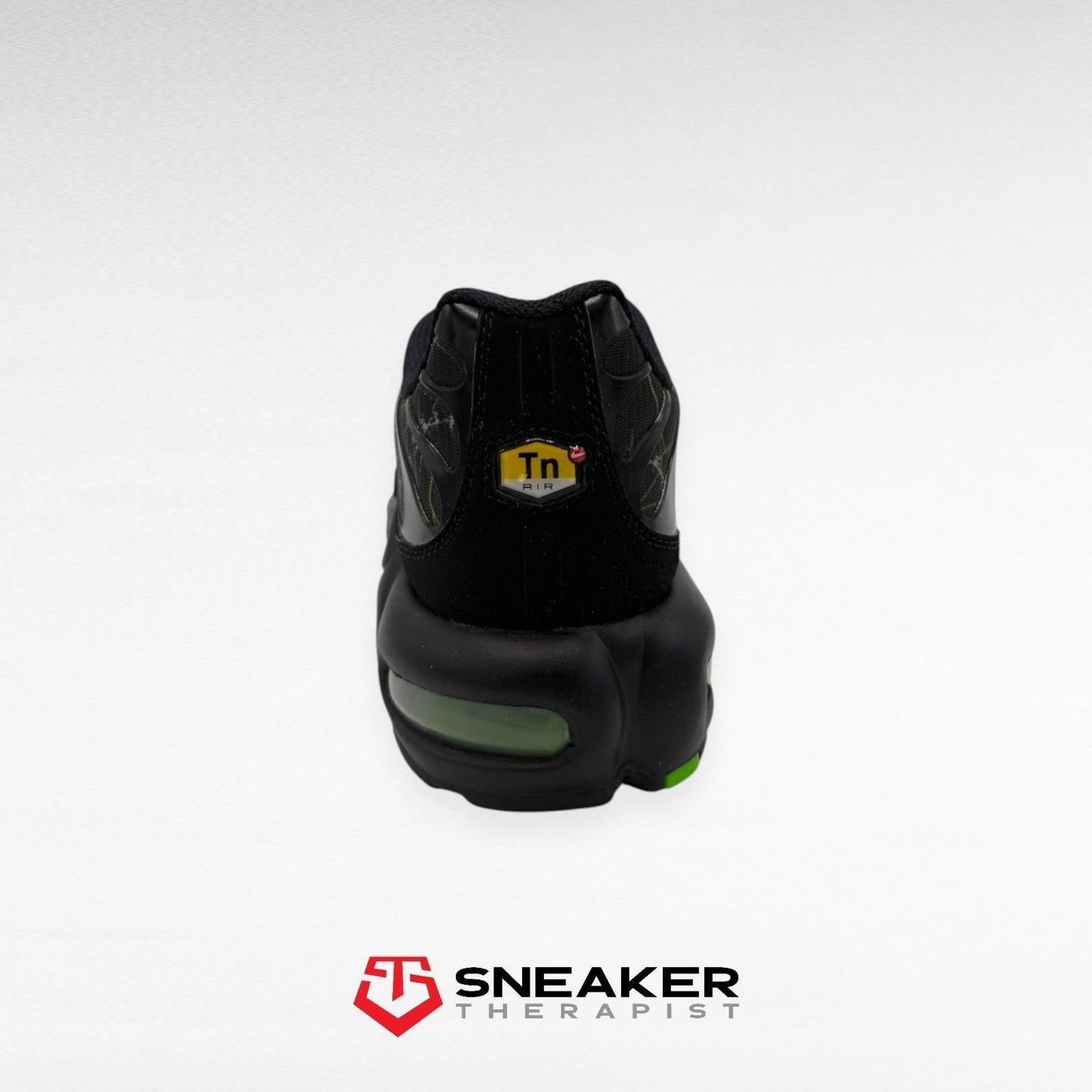 Nike Air Max Plus 'Shattered Glass' SKU: IB3075-001 Gr. 42 | 42.5 | 44 | 44.5
