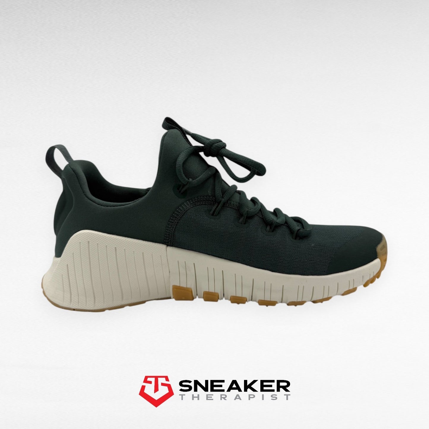 Nike Wmns Free Metcon 6 'Vintage Green' SKU: FJ7126-300 Gr. 40 | 40.5 | 42