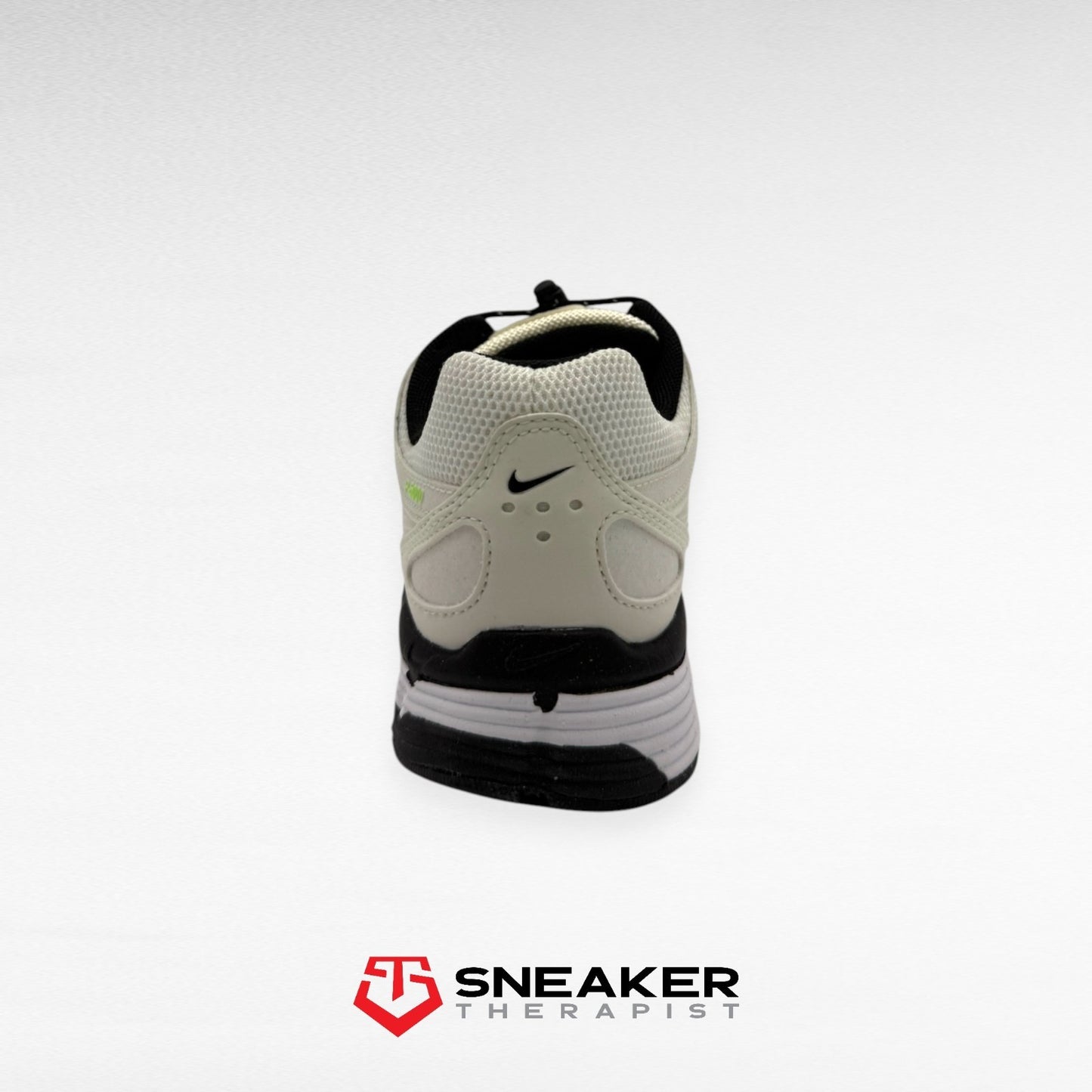 Nike Wmns P-6000 'Sail Black' SKU: FN7776-100 Gr. 36.5 | 37.5 | 38 | 39