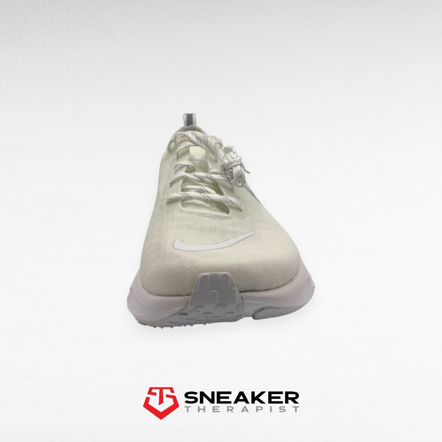 Nike ZoomX Invincible 3 'White Photon Dust' SKU: DR2615-103 Gr. EUR 47.5 | US 13