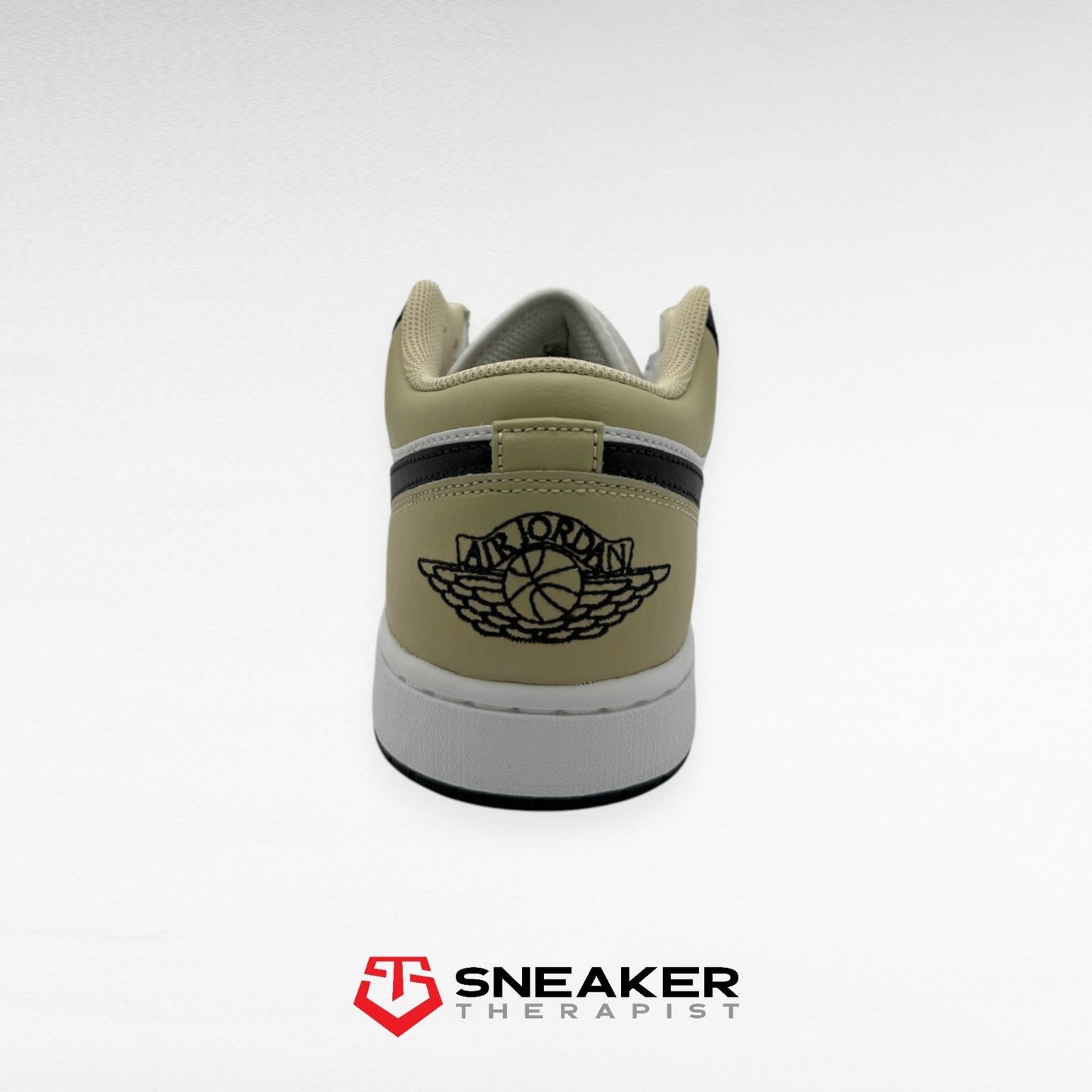 Nike Air Jordan 1 Low 'Black Toe Rattan' SKU: 553558-153 Gr. 42.5 | 45 | 47