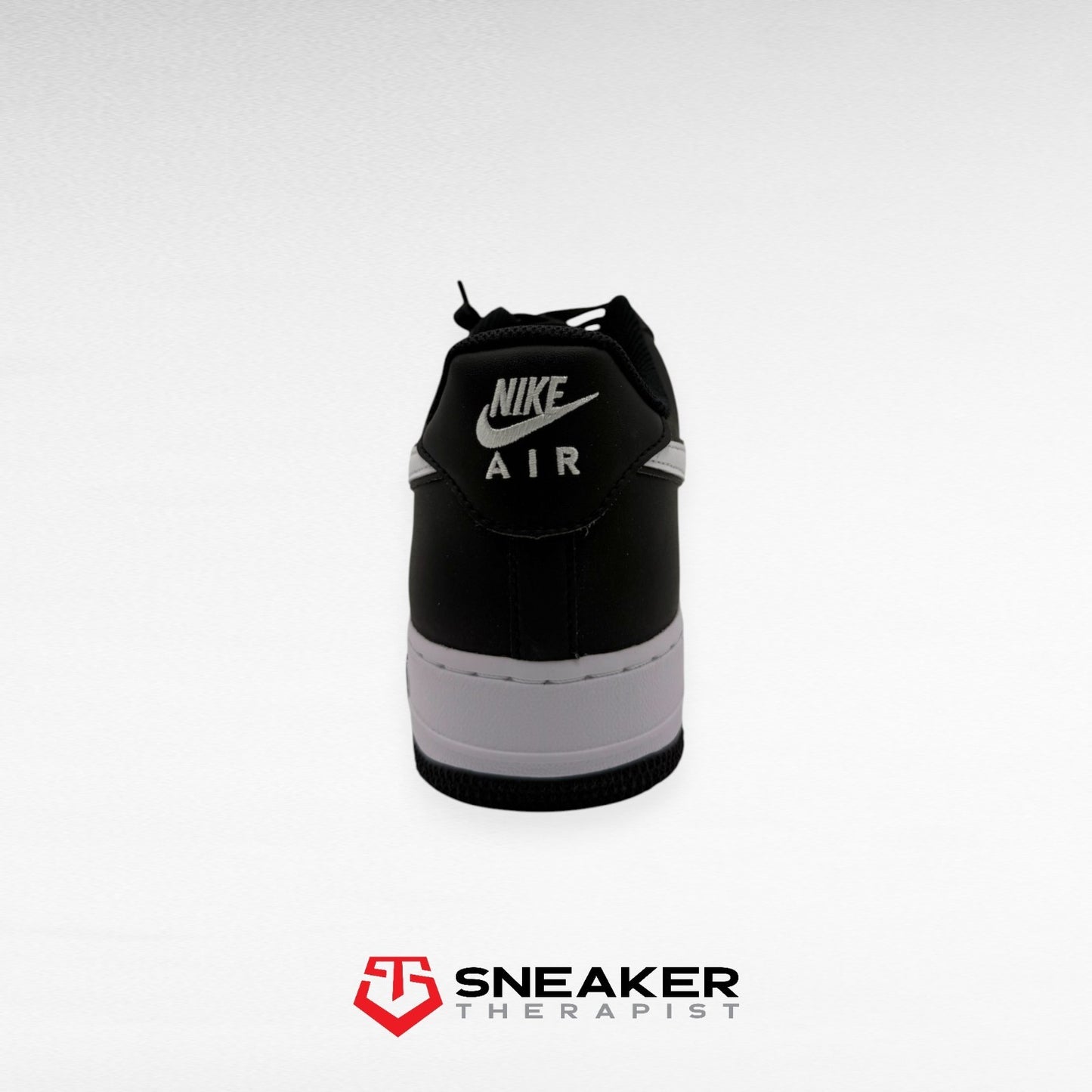 Nike Air Force 1 '07 'Panda' SKU: DV0788-001 Gr. 40 | 41 | 42 | 42.5 | 43 | 44