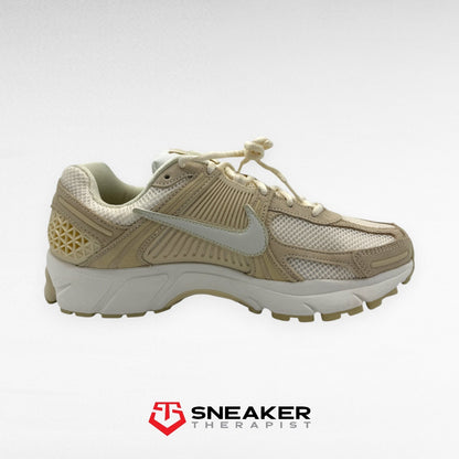 Nike Wmns Air Zoom Vomero 5 'Beach' SKU: HQ0458-200 Gr. 40 | 40.5 | 42 | 42.5
