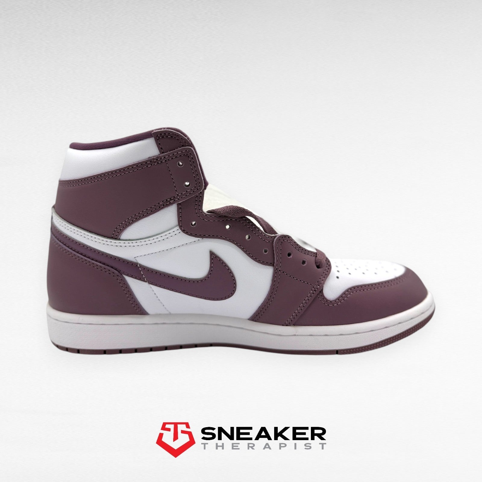 Nike Air Jordan 1 Retro High OG 'Mauve' - DZ5485-105