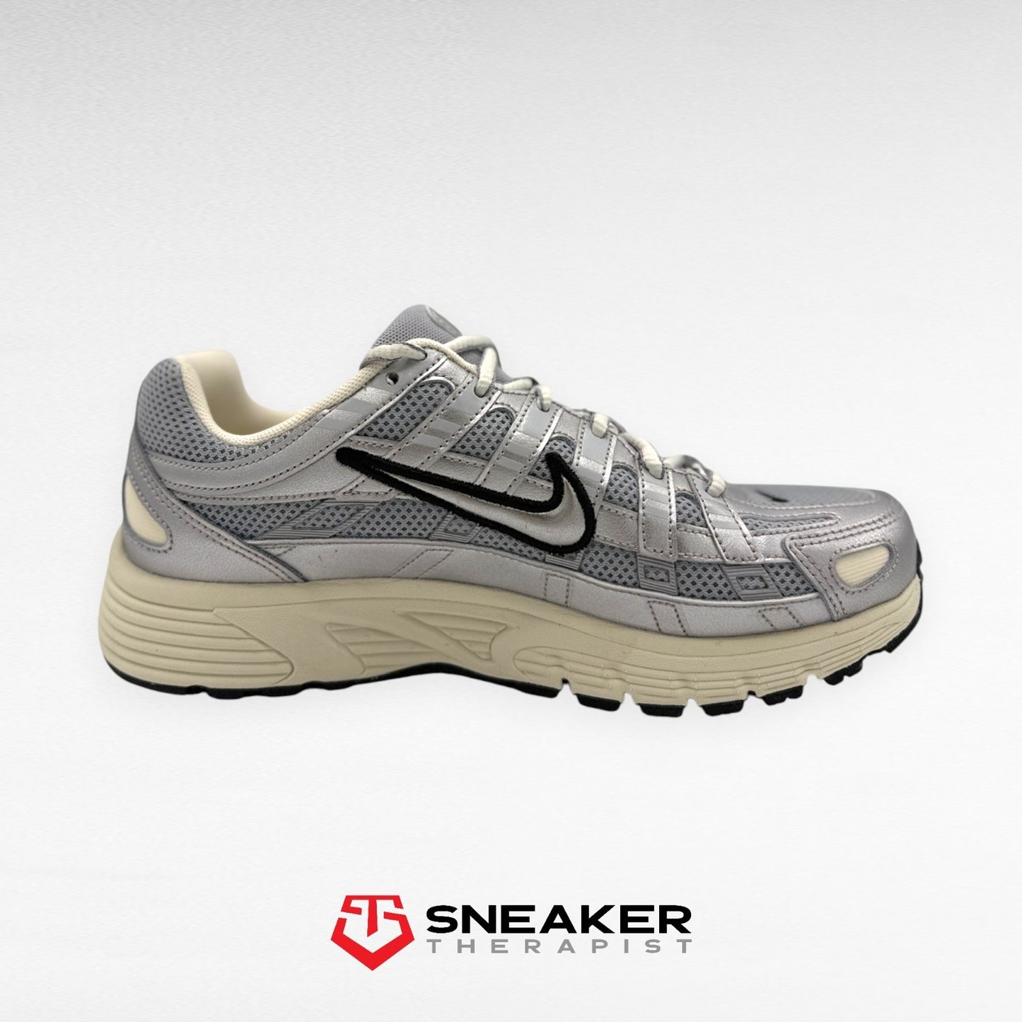 Nike P-6000 GS 'Metallic Silver' - HV5064-006 - Größe 38.5 | 39 | 40