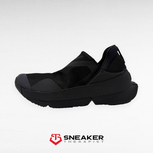 Nike Wmns GO FlyEase 'Triple Black' DR5540-006 Gr. EUR 38, 40, 43 & 44