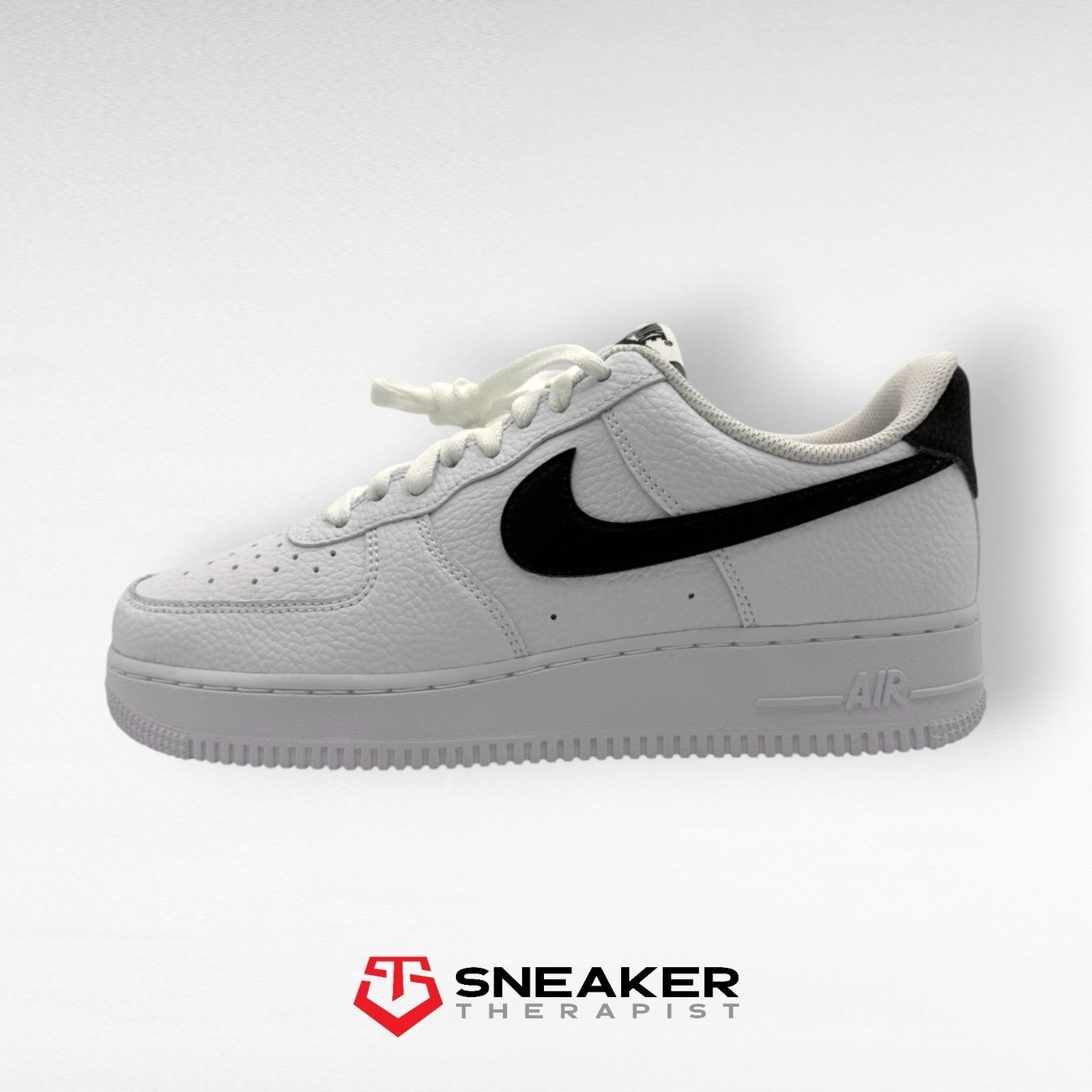 Nike Air Force 1 '07 'White Black' SKU: CT2302-100 Gr. 41 | 42 | 42.5 | 43 | 44