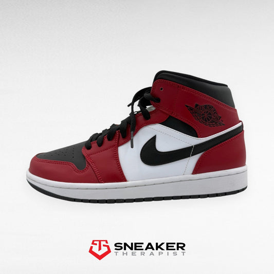 Nike Air Jordan 1 Mid 'Chicago Black Toe' SKU: 554724-069 Gr. 41 | 42 | 42.5 
