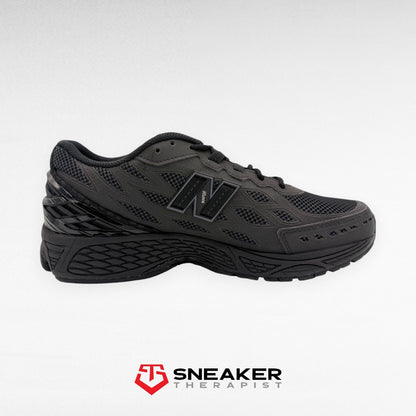New Balance 1906W 'Triple Black' SKU: U1906WFD Gr. EUR 44.5 | US 10.5