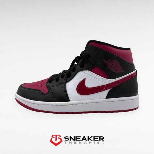 Nike Air Jordan 1 Mid 'Noble Red' SKU: 554724-066 Gr. 41 & 42.5 