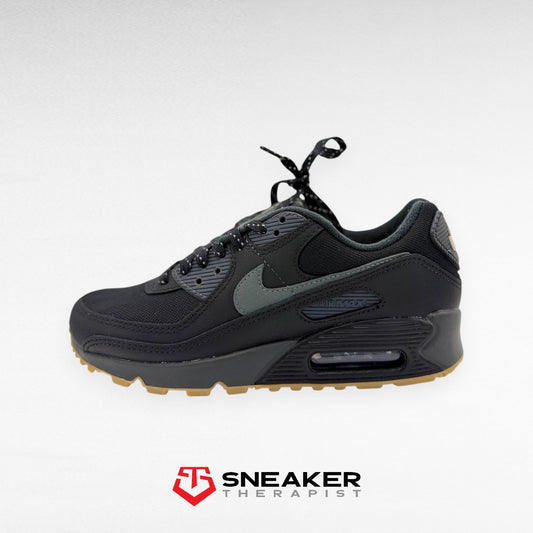 Nike Air Max 90 'Black Smoke Grey Gum' SKU: FV0387-001 Gr. 38 | 38.5 | 40