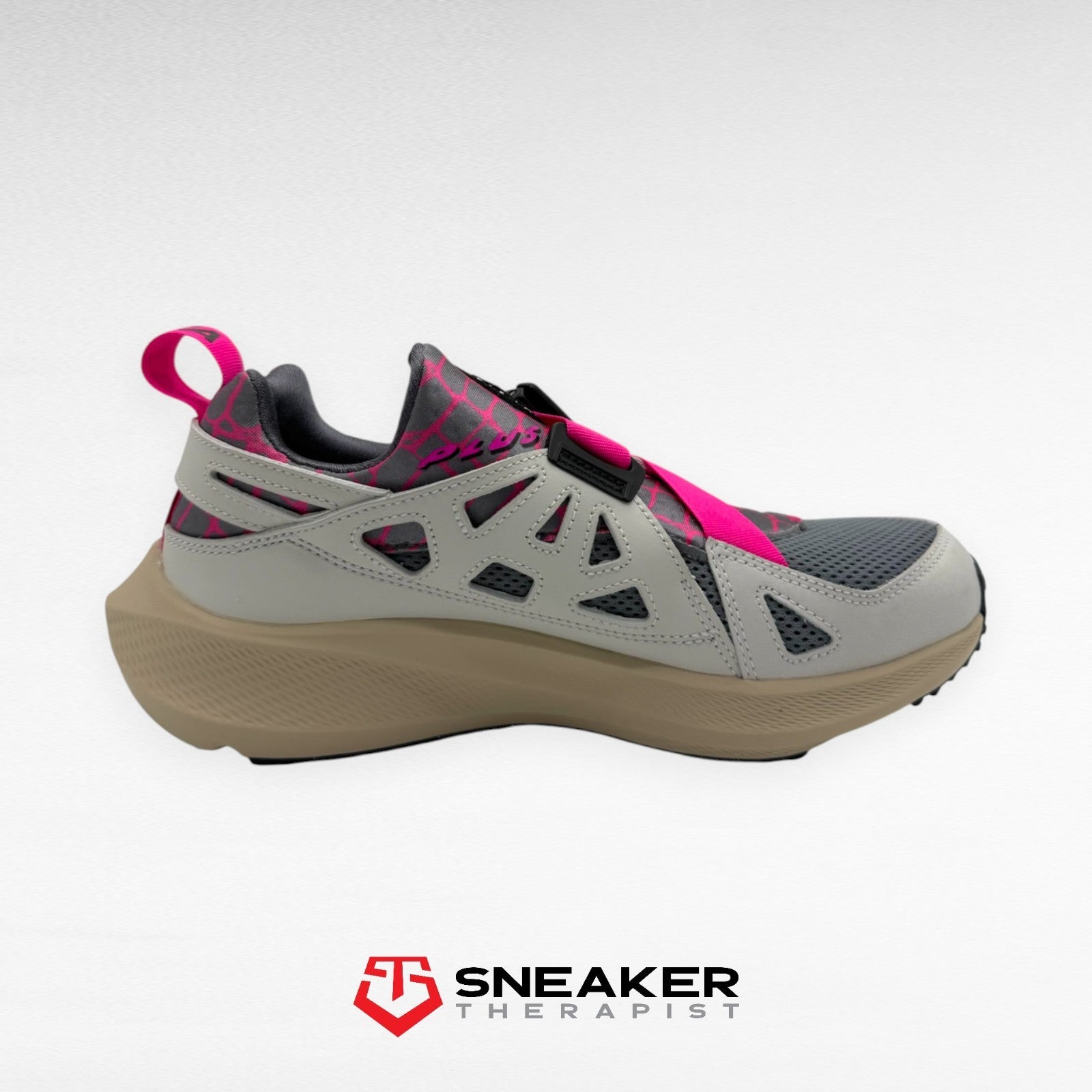 Nike Patta x Air Huarache 20Y24 'White Pink' SKU: FJ4201-100 Gr. 39 | 44 | 45.5