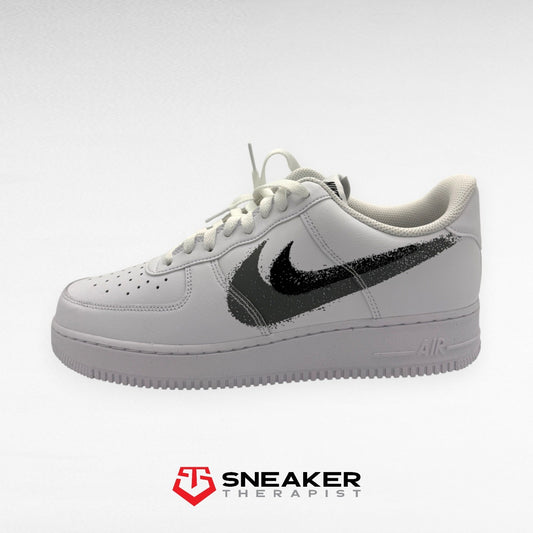 Nike Air Force 1 '07 'Spray Paint Swoosh' - FD0660-100 - Größe 44 | 44.5 | 45