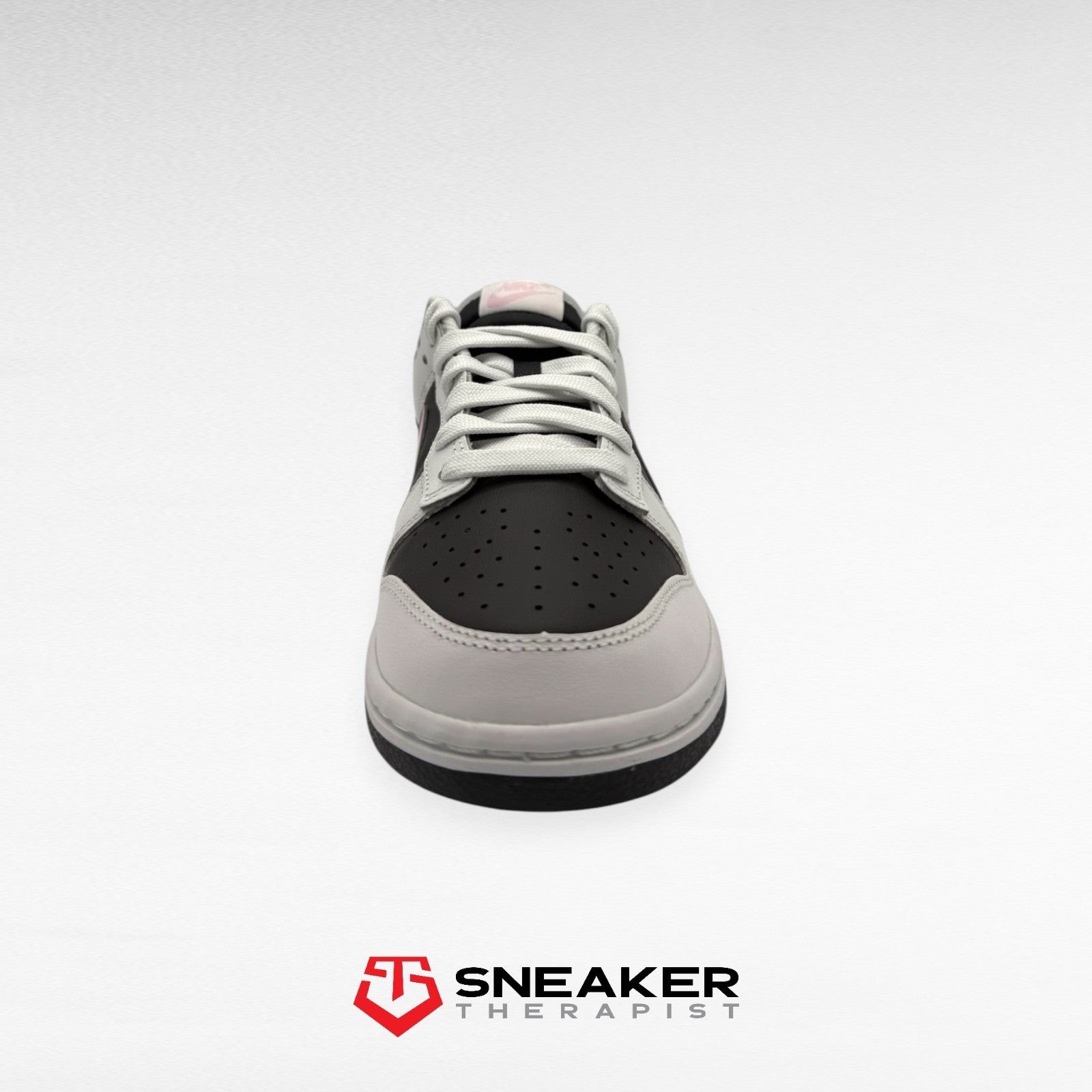 Nike Wmns Dunk Low 'Summit White Pink Foam' SKU: IB8510-100 Gr. 38 | 38.5 | 39