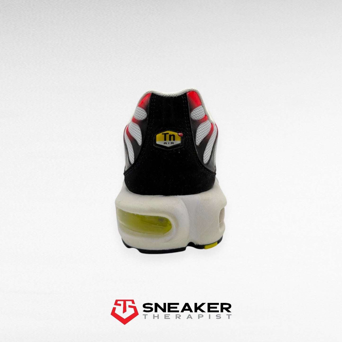 Nike Air Max Plus 'White Crimson Venom' SKU: CI3714-100 Gr. 40.5 | 42