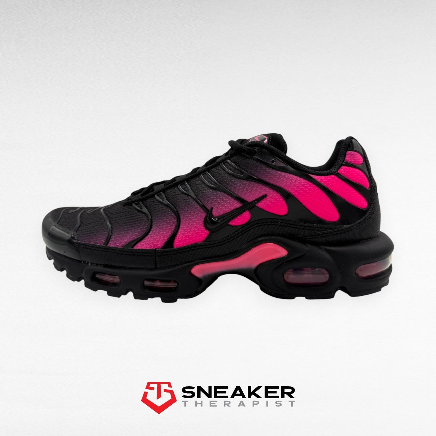 Nike Air Max Plus 'Black Laser Fuchsia' - DM0032-020 - Größe 43 | 44 | 45 | 45.5
