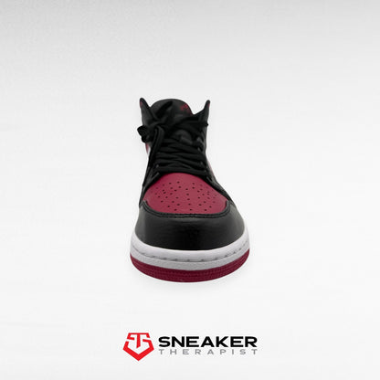 Nike Air Jordan 1 Mid 'Noble Red' SKU: 554724-066 Gr. 41 & 42.5 