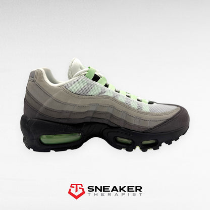 Nike Air Max 95 'Fresh Mint' - CD7495-101 - Größe 36.5 & 37.5