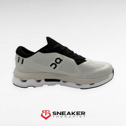 On Cloudzone 'Ice Black' SKU: 3MF10081926 Gr. EU 44 | US 10 | UK 9.5