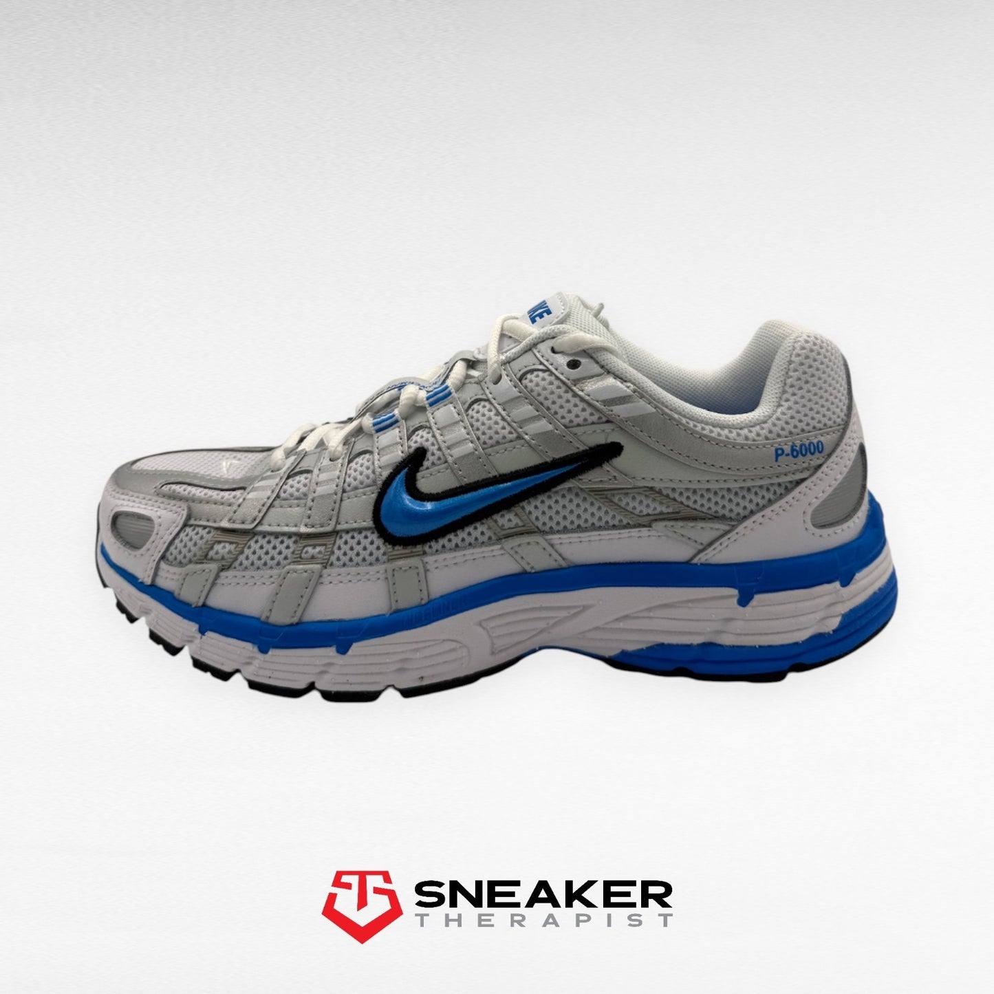 Nike Wmns P-6000 'White Photo Blue' SKU: FD9876-100 Gr. 37.5 | 38 | 38.5 | 39