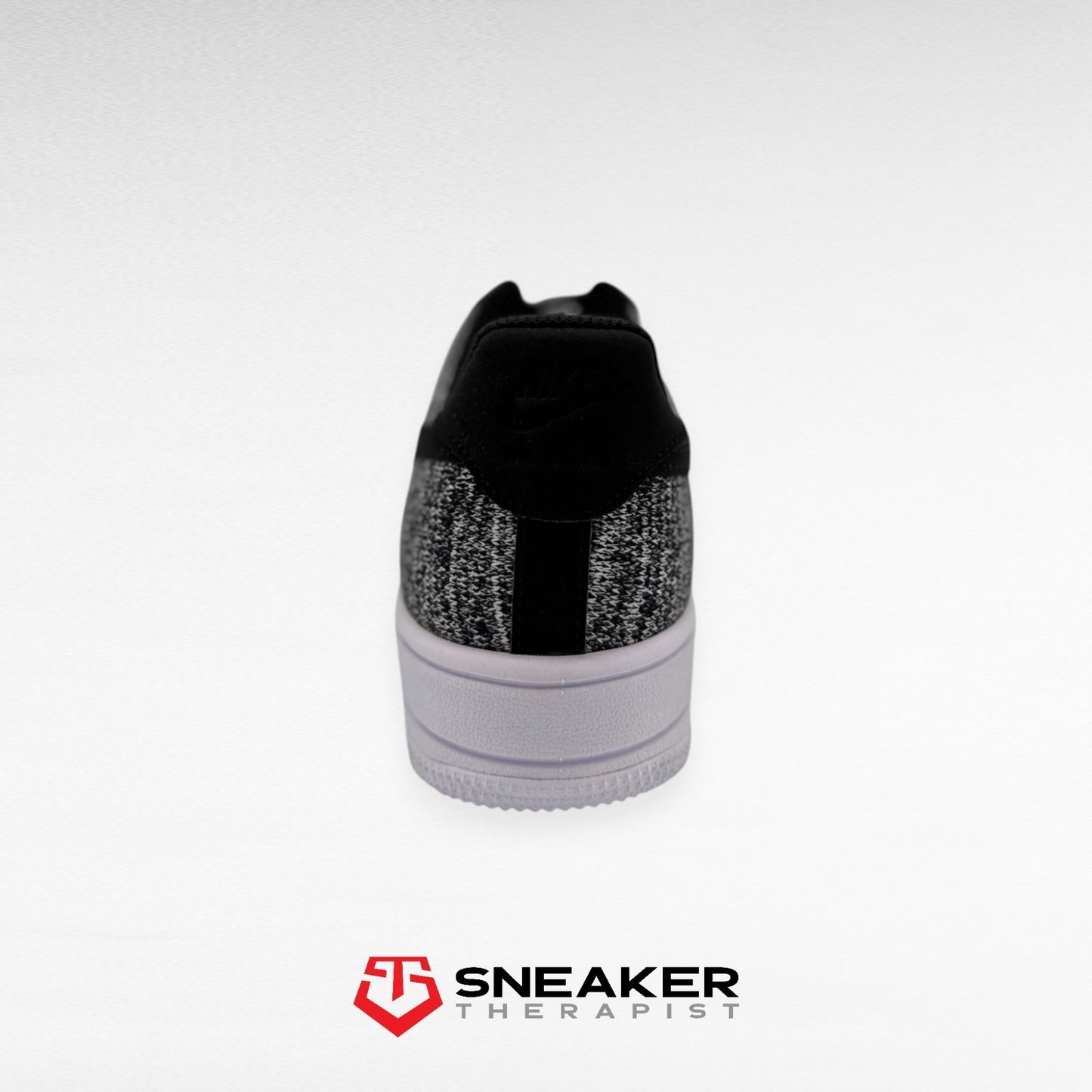 Nike Air Force 1 Flyknit Low 2.0 'Oreo' - AV3042-001 - Größe 42 | 44 | 44.5 | 45