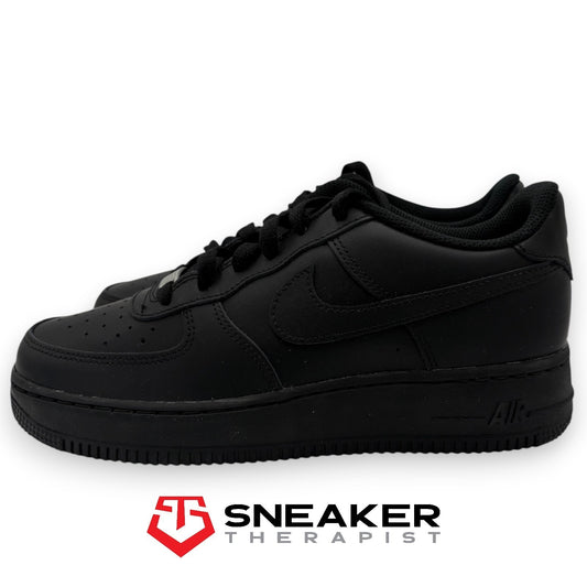 Nike Air Force 1 LE GS 'Triple Black' SKU: FV5951 001 Gr. 37.5 | 38 | 38.5 | 39