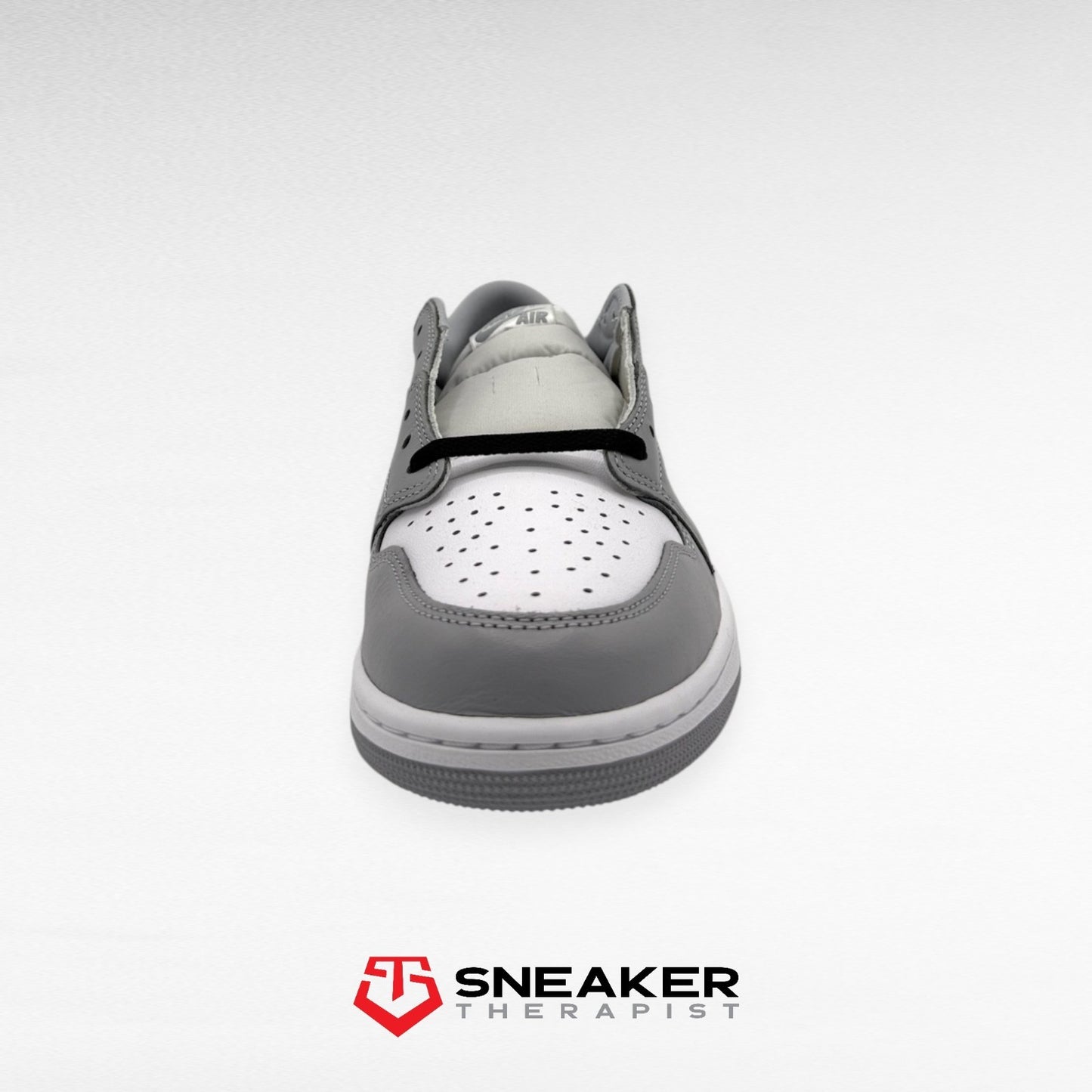 Nike Air Jordan 1 Retro Low OG 'Barons' SKU: CZ0790-110 Gr. 42.5 & 45