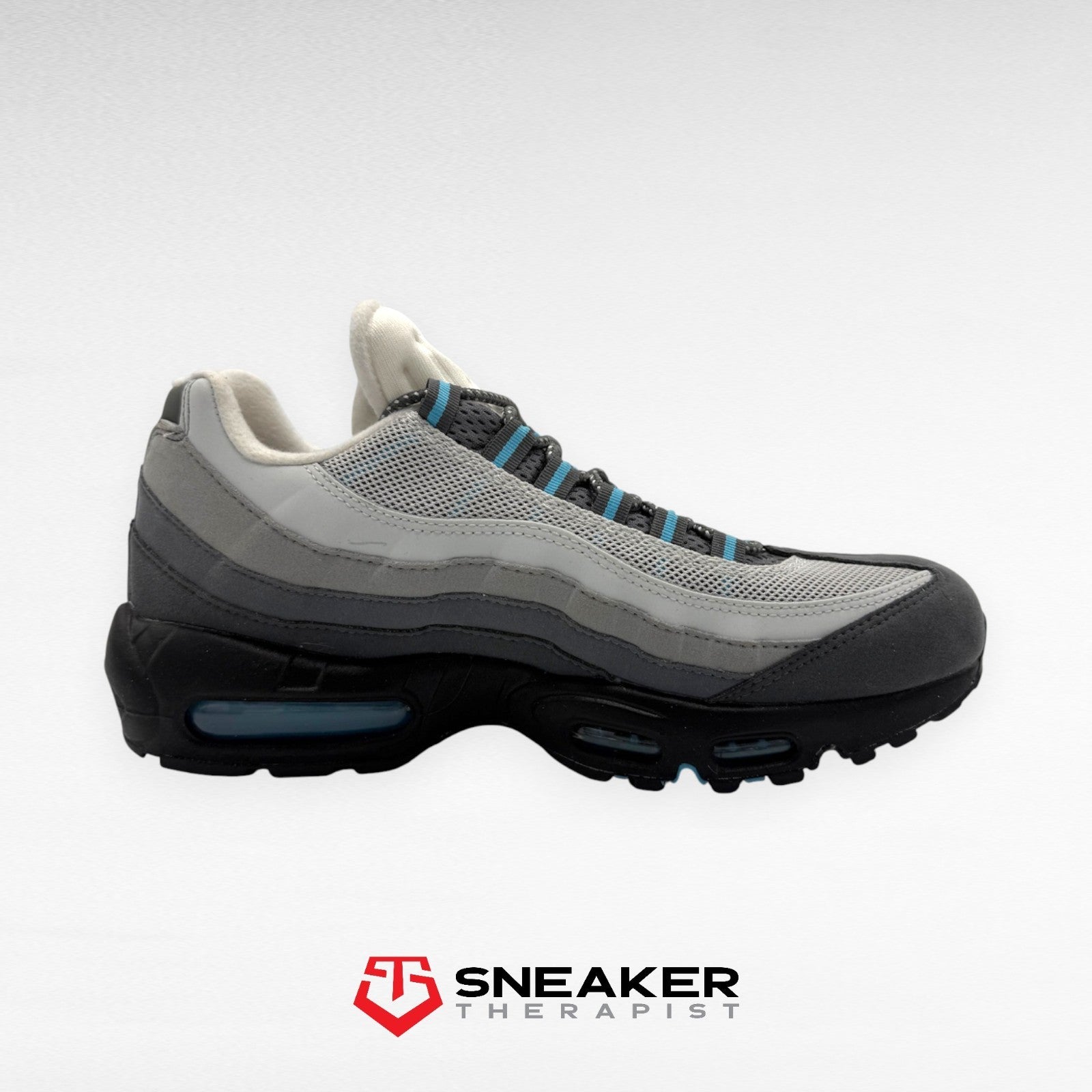 Nike Air Max 95 'Baltic Blue' - HM0622-003 - Größe EU 42.5 | US 9 Refurbished