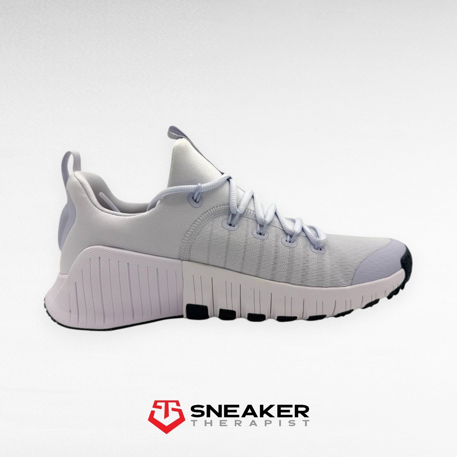Nike Wmns Free Metcon 6 'Football Grey Hot Fuchsia' SKU: FJ7126-004 Gr. 38 | 42 