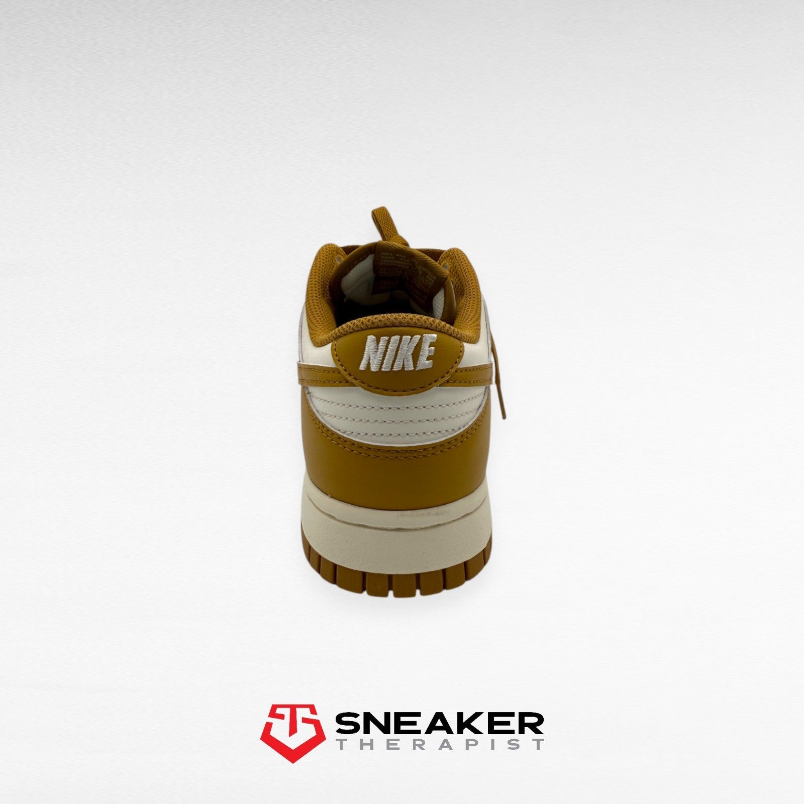 Nike Dunk Low 'Wheat Pale Ivory' SKU: HF5441-108 Gr. EUR 39 | US 6.5