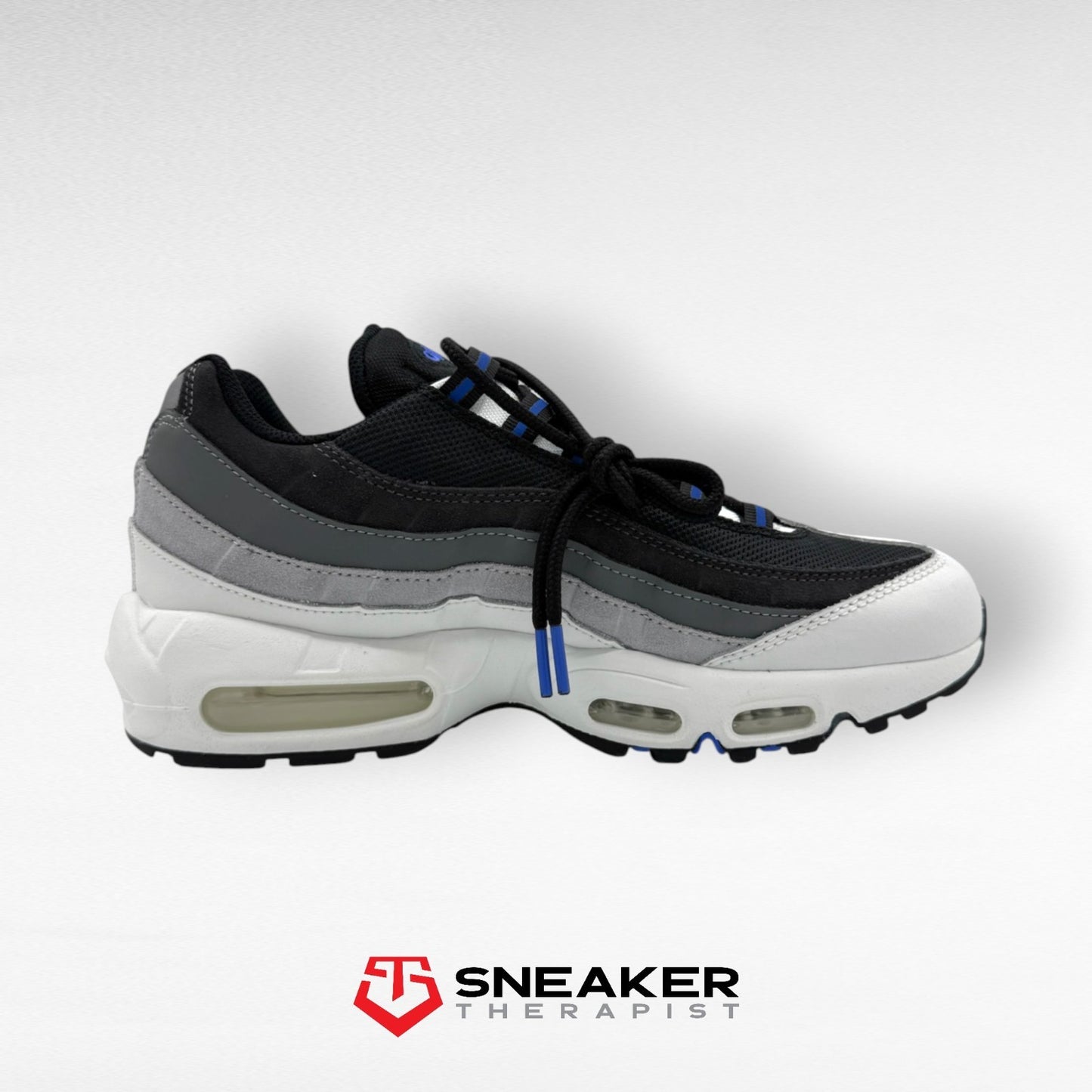 Nike Air Max 95 'Black Medium Blue' SKU: DH4754-001 Gr. 41 | 42.5 | 44 | 45 | 46