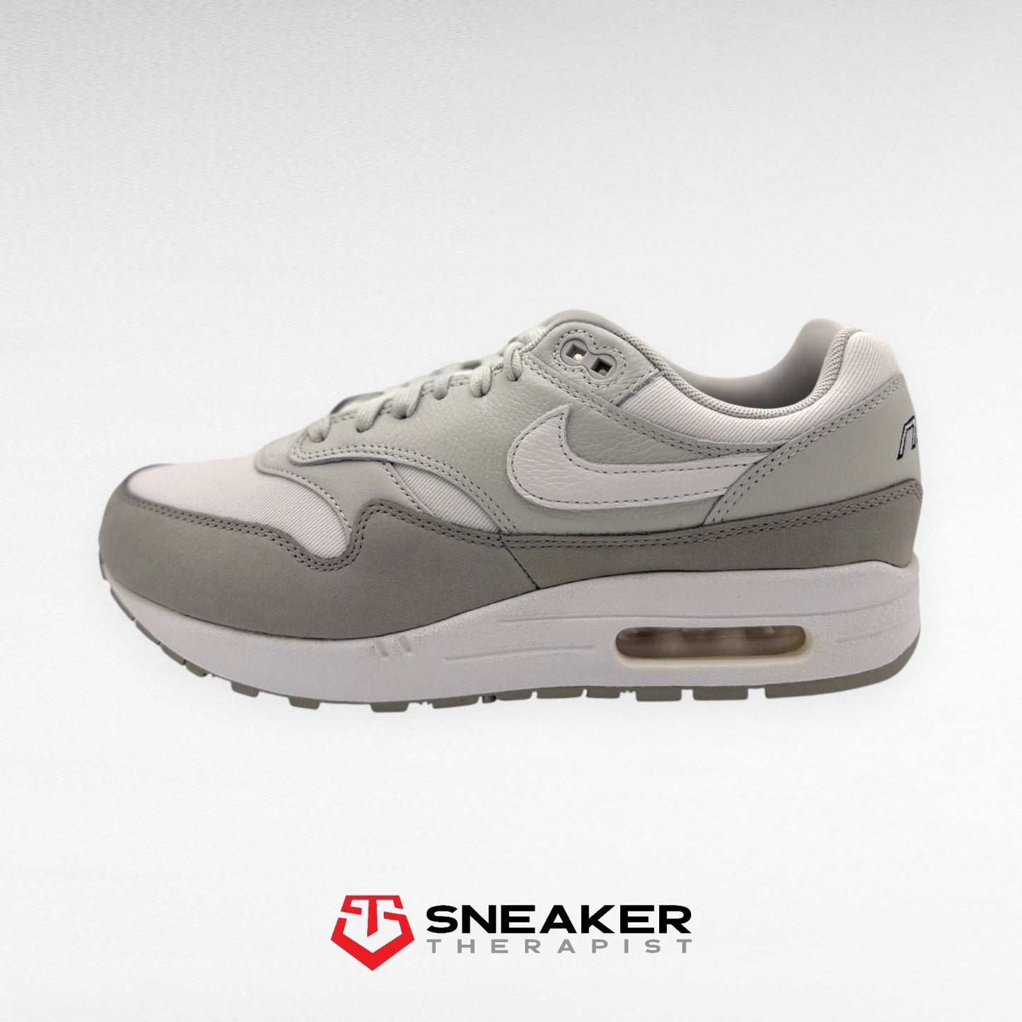 Nike Wmns Air Max 1 '87 LX 'Light Smoke Grey' FN0564-001 Gr. 42.5 | 43 | 44.5