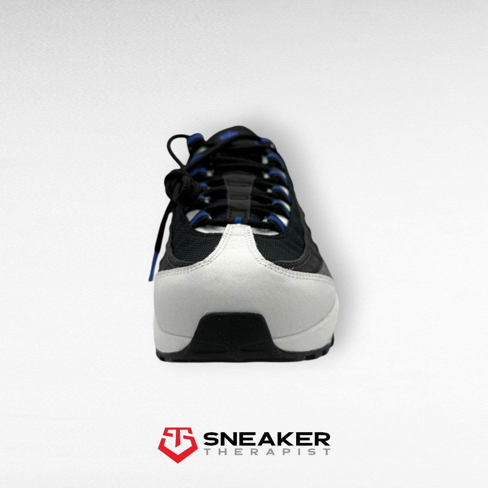 Nike Air Max 95 'Black Medium Blue' SKU: DH4754-001 Gr. 41 | 42.5 | 44 | 45 | 46