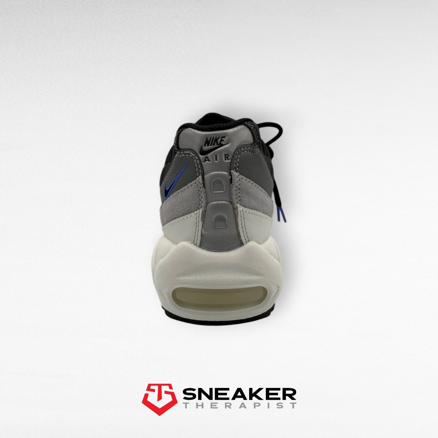 Nike Air Max 95 'Black Medium Blue' SKU: DH4754-001 Gr. 41 | 42.5 | 44 | 45 | 46