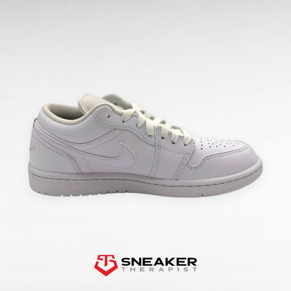 Nike Air Jordan 1 Low 'Triple White' 2022 - 553558-136 - Größe 41 | 42 | | 44