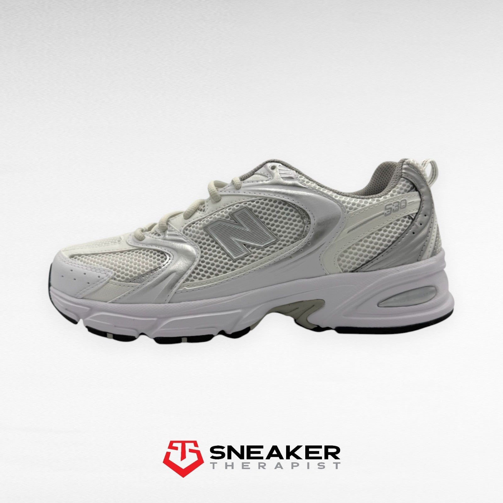 New Balance 530 'Silver White' SKU: MR530EMA Gr. 37.5 | 38 | 39.5 | 40 | 40.5