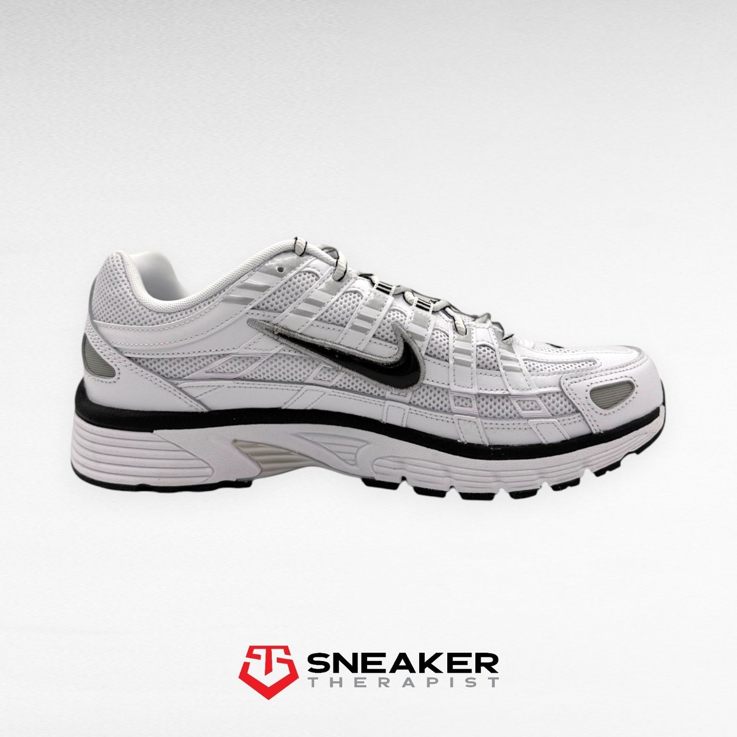 Nike P-6000 'White Metallic Silver Black' CD6404-107 Gr. 40.5 & 44.5