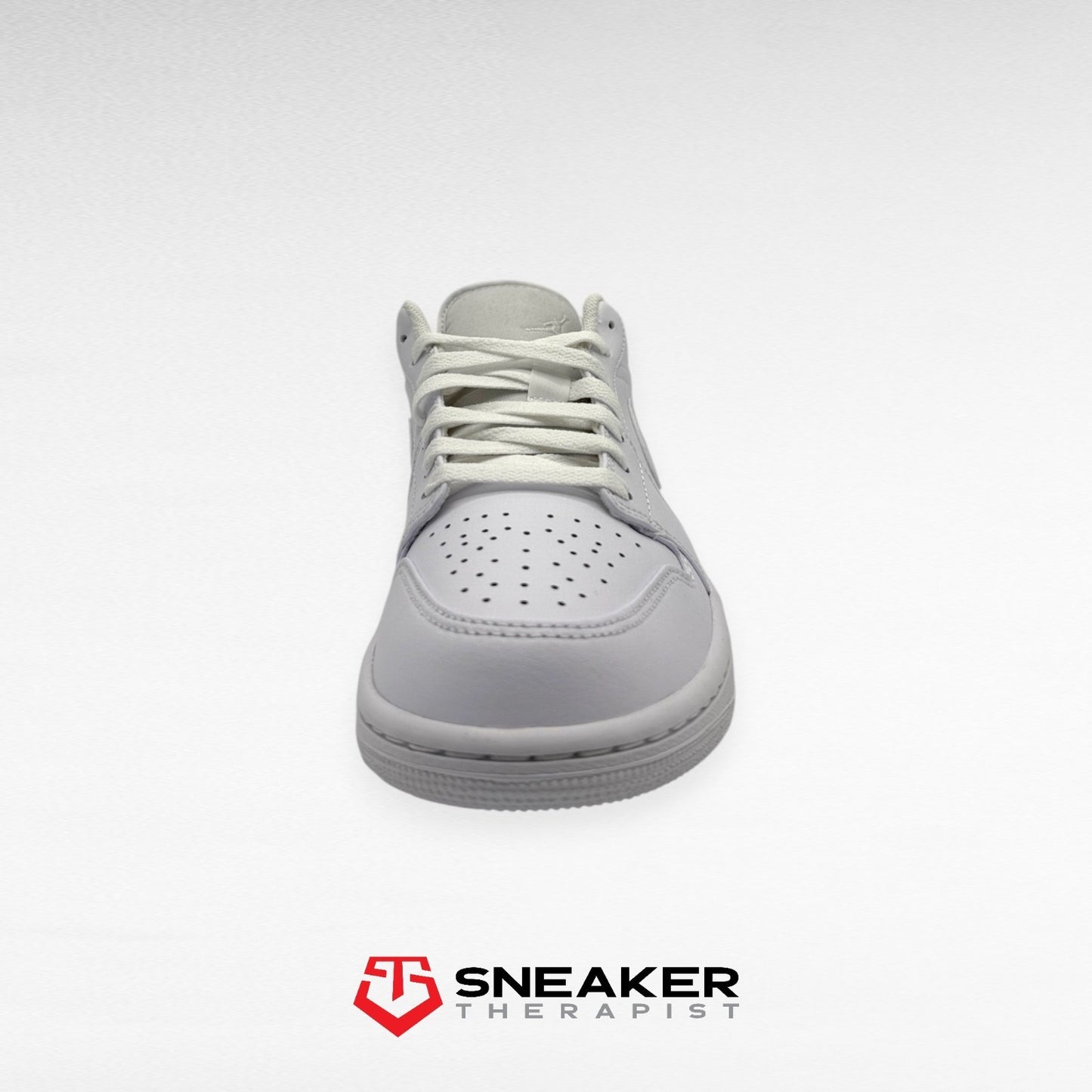 Nike Air Jordan 1 Low 'Triple White' 2022 - 553558-136 - Größe 41 | 42 | | 44