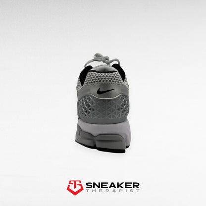 Nike Air Zoom Vomero 5 'Metallic Silver Black' SKU: FJ4151-004 Gr. 36.5 | 37.5