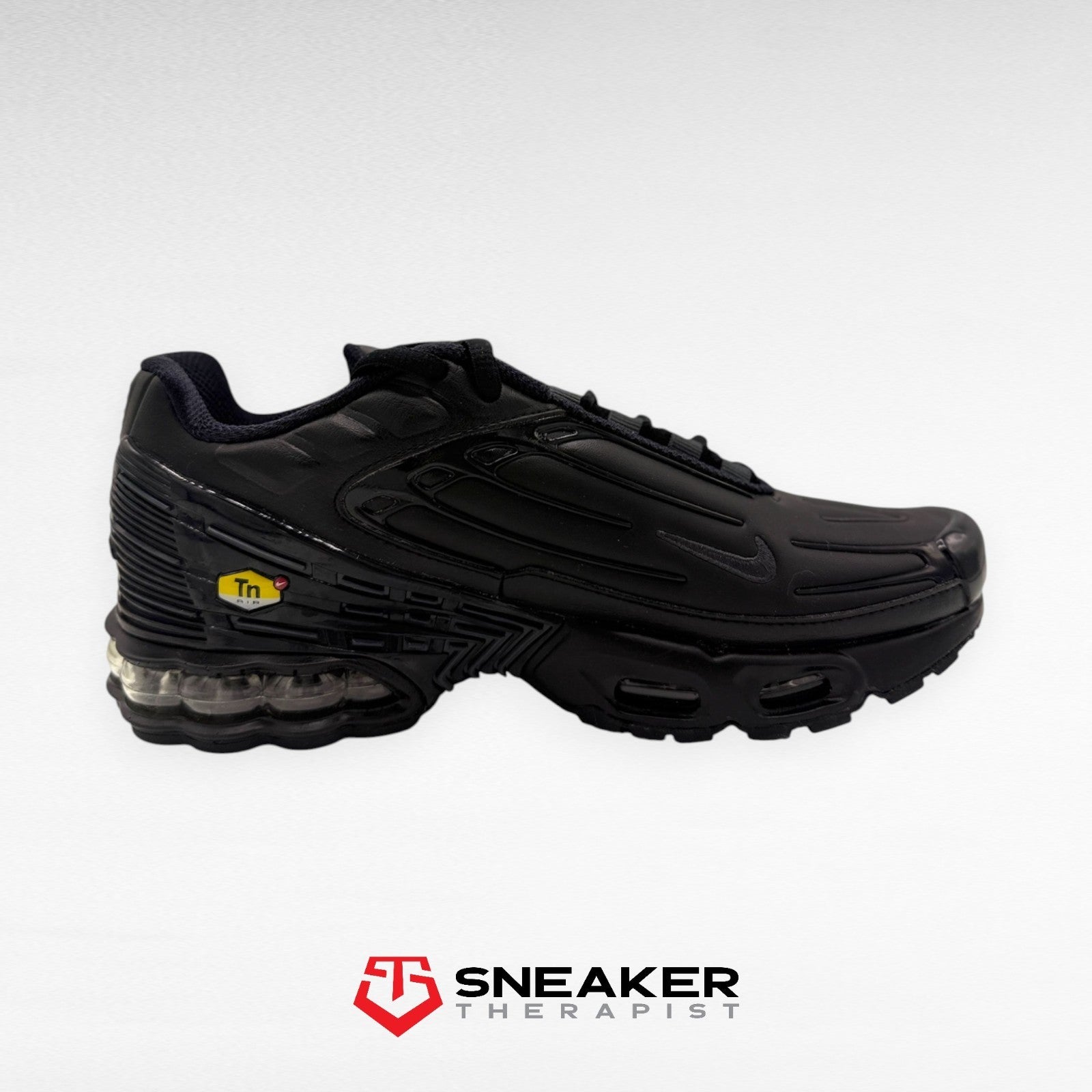 Nike Air Max Plus 3 Leather 'Triple Black' SKU: CK6716-001 Gr. 38.5 | 39 | 49.5
