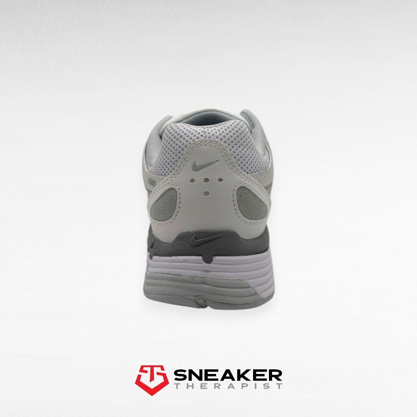 Nike Wmns P-6000 'Metallic Summit White' FV6603-101 Gr. 38 | 38.5 | 39 | 40.5