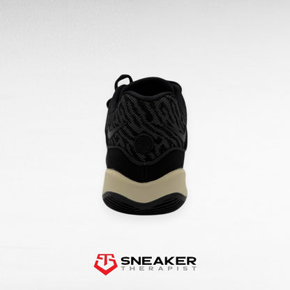 Nike KD 16 NRG 'Boardroom' SKU: DV2917-003 Gr. 37.5 & 39
