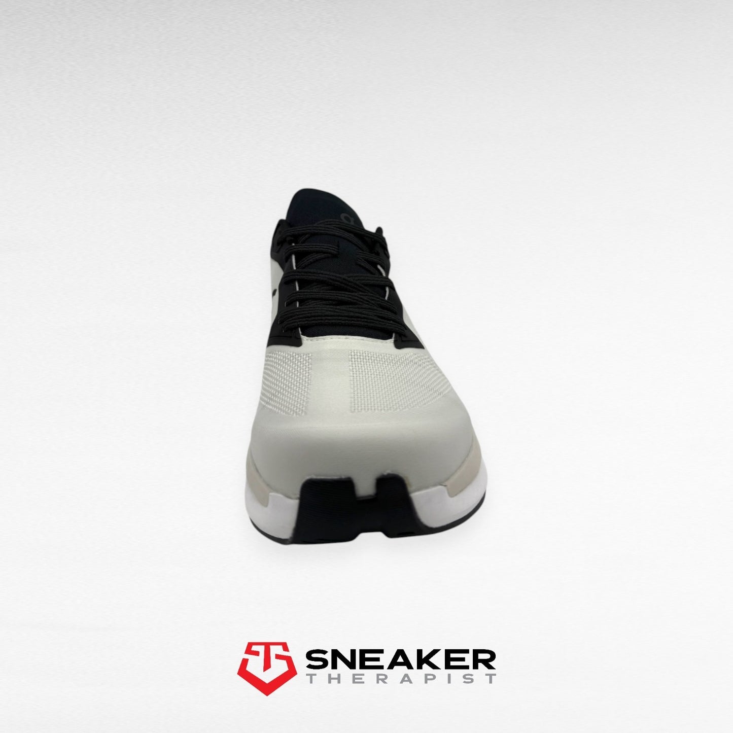 On Cloudzone 'Ice Black' SKU: 3MF10081926 Gr. EU 44 | US 10 | UK 9.5