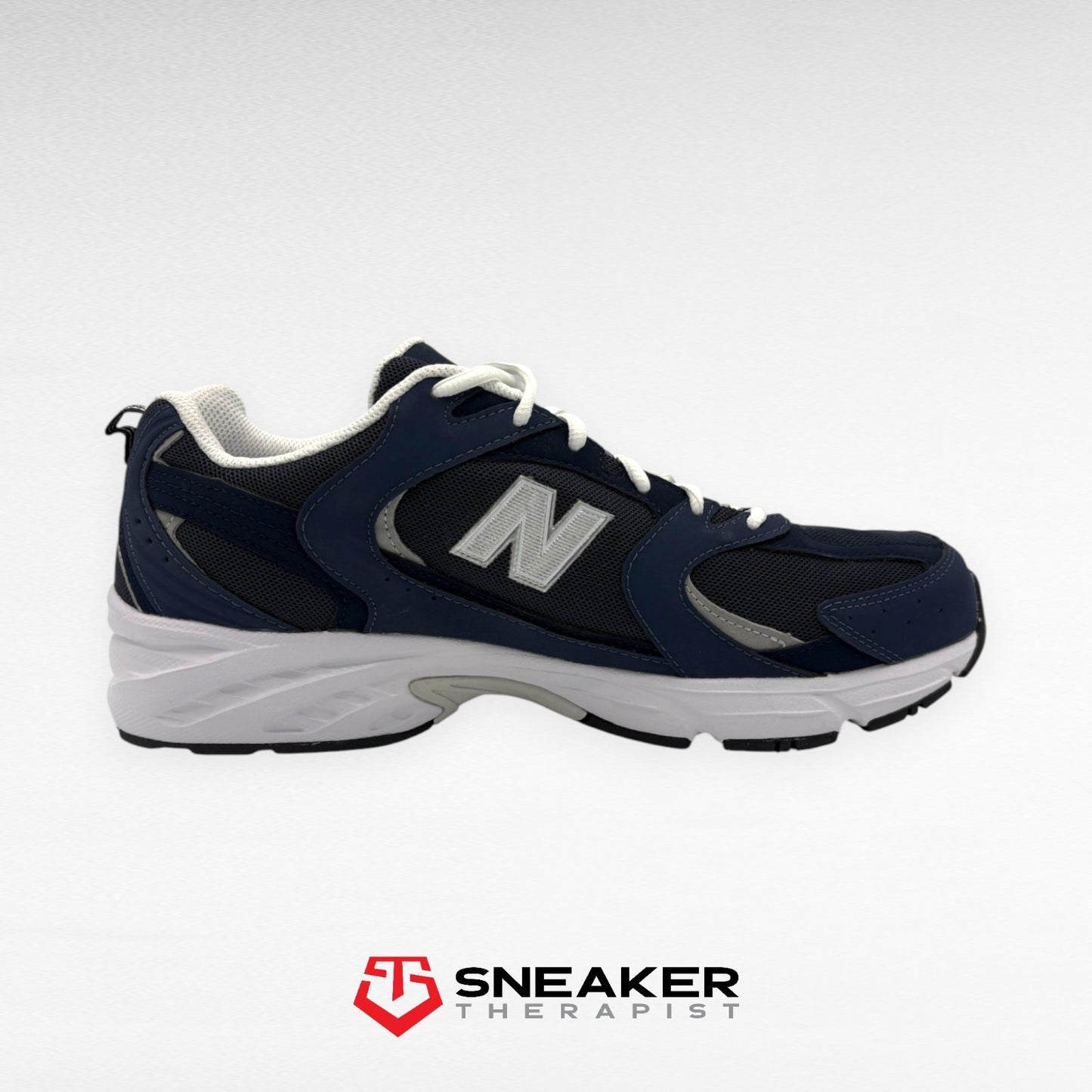 New Balance 530 'Navy' SKU: MR530SMT Gr. 44.5 & 45
